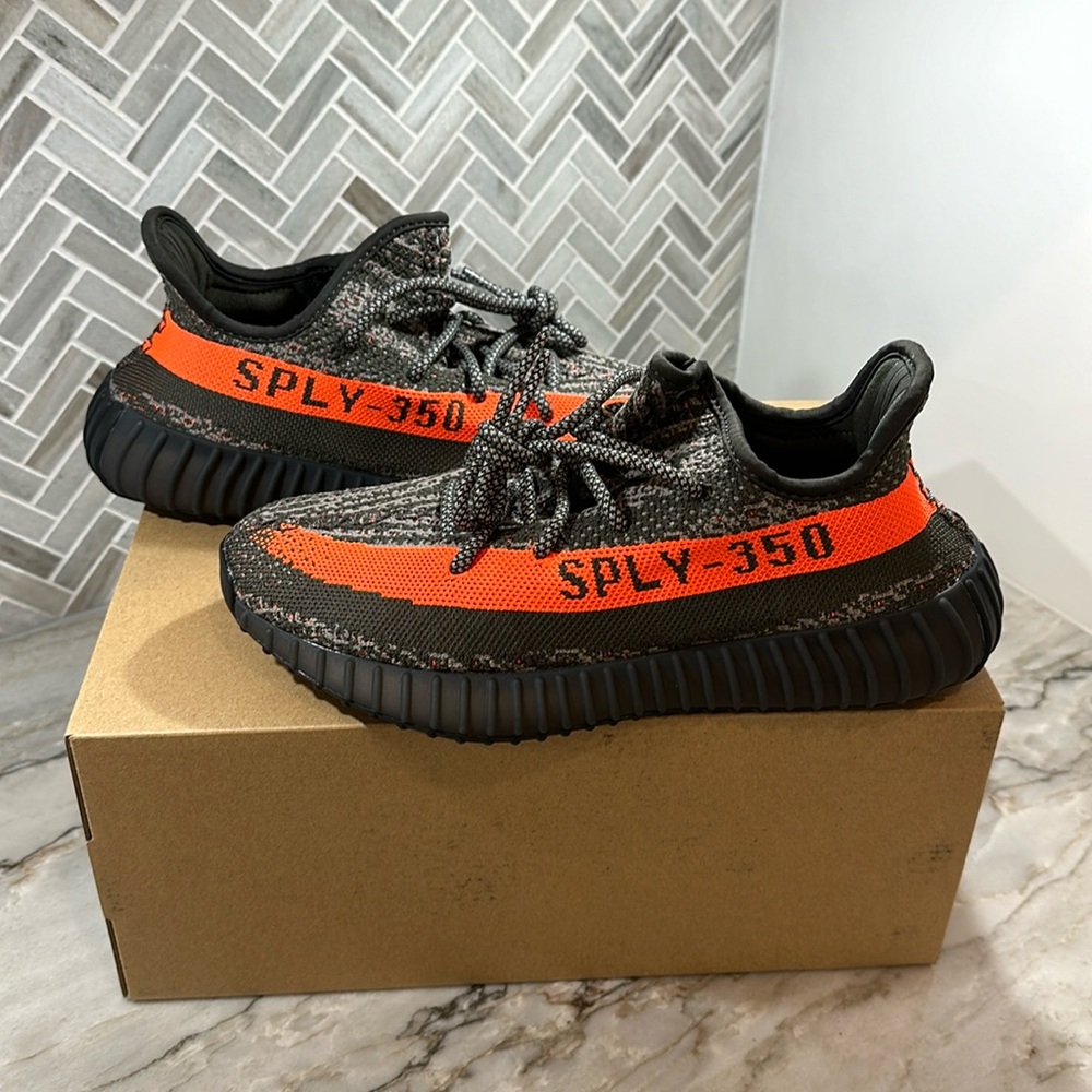 Yeezy Boost 350 V2 Carbon Beluga